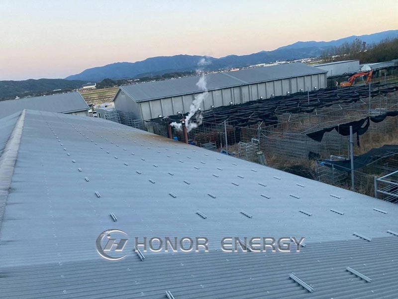 Mini Rail lightweight photovoltaic roof mounting system